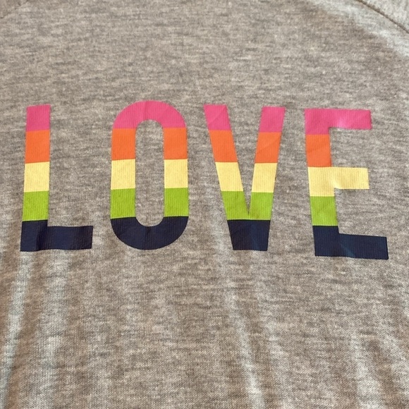 PJ Salvage Gray Love Loungwear Shirt SizeSmall in EUC - Picture 2 of 7